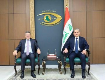 رئيس النزاهة والقائم بالأعمال الأمريكي يبحثان تعزيز التعاون باسترداد الأموال المهربة وتسليم المطلوبين رئيس النزاهة والقائم بالأعمال الأمريكي يبحثان تعزيز التعاون باسترداد الأموال المهربة وتسليم المطلوبين