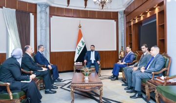 رئيس مجلس النواب يبحث مع رئيسي ديوان الرقابة المالية وهيئة التقاعد آلية عمل شركة كي كارد رئيس مجلس النواب يبحث مع رئيسي ديوان الرقابة المالية وهيئة التقاعد آلية عمل شركة كي كارد