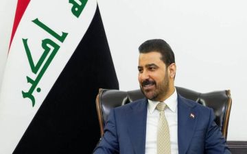 رئيس الوزراء العراقي يزور فرنسا وألمانيا على رأس وفد رسمي رفيع رئيس الوزراء العراقي يزور فرنسا وألمانيا على رأس وفد رسمي رفيع