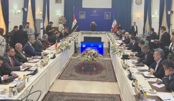 العراق وايران يبحثان الأمن السيبراني والاقتصاد الرقمي وتداخل الترددات الحدودية العراق وايران يبحثان الأمن السيبراني والاقتصاد الرقمي وتداخل الترددات الحدودية