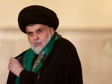 مقتدى الصدر يصدر قرارات ويوجه رسائل لدول الجوار إثر إعلان انتهاء التواجد الأمريكي في العراق مقتدى الصدر يصدر قرارات ويوجه رسائل لدول الجوار إثر إعلان انتهاء التواجد الأمريكي في العراق