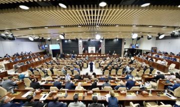 مجلس النواب ينهي تقرير ومناقشة مقترح قانون منح الموظف اجازة اعتيادية طويلة مجلس النواب ينهي تقرير ومناقشة مقترح قانون منح الموظف اجازة اعتيادية طويلة