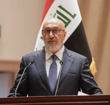 رئيس الجمهورية يدين الهجمات على السعودية: العراق لا يقبل استخدام أراضيه أو أجوائه منطلقا للاعتداء رئيس الجمهورية يدين الهجمات على السعودية: العراق لا يقبل استخدام أراضيه أو أجوائه منطلقا للاعتداء