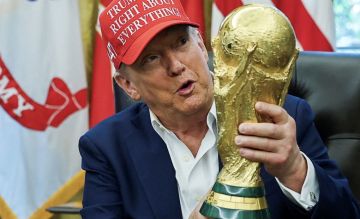 ترامب: كأس العالم حقق للولايات المتحدة أكثر من 18 مليار دولار ترامب: كأس العالم حقق للولايات المتحدة أكثر من 18 مليار دولار