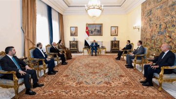الحكيم يبحث مع السيسي تطورات العراق والمنطقة وملف السلاح والعلاقات الثنائية الحكيم يبحث مع السيسي تطورات العراق والمنطقة وملف السلاح والعلاقات الثنائية