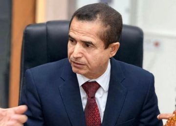 مجلس محافظة ذي قار يوافق على استقالة المحافظ هيثم الحمداني مجلس محافظة ذي قار يوافق على استقالة المحافظ هيثم الحمداني