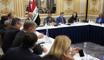 رئيس الوزراء يوجه الدعوة لأعضاء غرفة التجارة الأمريكية للمشاركة في مؤتمر بغداد للطاقة رئيس الوزراء يوجه الدعوة لأعضاء غرفة التجارة الأمريكية للمشاركة في مؤتمر بغداد للطاقة