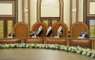 رئيس الوزراء يعلن قرب إطلاق دفعة مالية جديدة لتسديد مستحقات الفلاحين والمقاولين