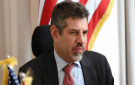 من هو ستيفن فاجن الذي شغل منصب القائم بأعمال السفارة الأميركية في بغداد؟