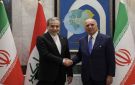 وزير الخارجية يبحث مع نظيره الإيراني إعادة فتح مضيق هرمز