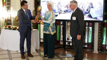 الأميرة بسمة بنت علي تمثل الأردن بالمنتدى العالمي للأغذية 2025 في روما الأميرة بسمة بنت علي تمثل الأردن بالمنتدى العالمي للأغذية 2025 في روما