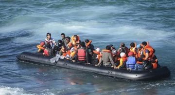 السلطات التركية: مصرع 14 مهاجرا في غرق قارب ببحر إيجه السلطات التركية: مصرع 14 مهاجرا في غرق قارب ببحر إيجه