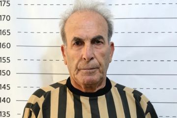 بعد الإطاحة بالأسد .. اعتقالات تطال كبار الضباط بعد الإطاحة بالأسد .. اعتقالات تطال كبار الضباط