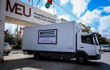 الشرق الأوسط تقدم أثاثا وتنفذ أعمال صيانة لمدرسة الناصرية المختلطة في لواء الجيزة