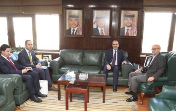 وزير المياه يبحث والسفير التركي أوجه التعاون المشترك وزير المياه يبحث والسفير التركي أوجه التعاون المشترك
