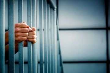 الأشغال المؤقتة لشابين بجرم ترويج المخدرات الأشغال المؤقتة لشابين بجرم ترويج المخدرات