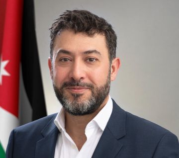 1.6 مليار دينار إنتاج الصناعات العلاجية والطبية سنويا 1.6 مليار دينار إنتاج الصناعات العلاجية والطبية سنويا