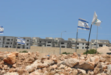 الكنيست يصدق بالمناقشة التمهيدية بإحلال السيادة على الضفة الكنيست يصدق بالمناقشة التمهيدية بإحلال السيادة على الضفة