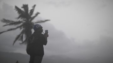 رئيس وزراء جامايكا يحذر من خطر تسبب الإعصار ميليسا بـ أضرار جسيمة  رئيس وزراء جامايكا يحذر من خطر تسبب الإعصار ميليسا بـ أضرار جسيمة