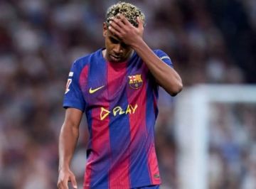 والد لامين يامال يواصل توريط نجم برشلونة والد لامين يامال يواصل توريط نجم برشلونة