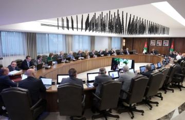 الحكومة تعدل قرار الحجز على أموال المدين لوزارة المالية