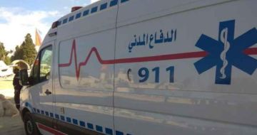 غطاسو دفاع مدني البلقاء ينقذون شخصين تعرضا لحالة من التعب والإرهاق الشديد اثناء السباحة في مياه البحر الميت غطاسو دفاع مدني البلقاء ينقذون شخصين تعرضا لحالة من التعب والإرهاق الشديد اثناء السباحة في مياه البحر الميت