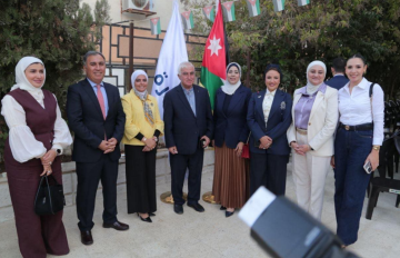 حزب مبادرة يستقبل المهنئين بفوز عطية بمنصب النائب الأول لرئيس مجلس النواب حزب مبادرة يستقبل المهنئين بفوز عطية بمنصب النائب الأول لرئيس مجلس النواب