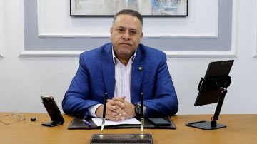 استمع لما حدث حين اتصل الزميل الخالدي بإحدى السفارات الأردنية بعد شكوى مواطن استمع لما حدث حين اتصل الزميل الخالدي بإحدى السفارات الأردنية بعد شكوى مواطن