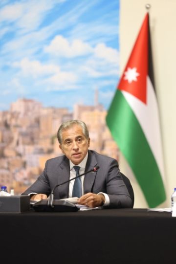 حسان: ملتزمون بإنفاذ توجيهات الملك الواردة في خطاب العرش بالتنسيق مع الأعيان والنواب حسان: ملتزمون بإنفاذ توجيهات الملك الواردة في خطاب العرش بالتنسيق مع الأعيان والنواب