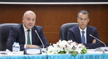 العودات: حوارات طلابية لترسيخ المشاركة السياسية في الجامعات