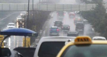 توقعات بهطول أمطار الخميس وتحذير من خطر الانزلاقات في المملكة توقعات بهطول أمطار الخميس وتحذير من خطر الانزلاقات في المملكة