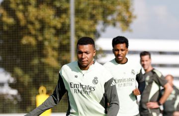 ريال مدريد يواجه خيتافي للدفاع عن صدارة الدوري الإسباني.. الموعد والقنوات الناقلة ريال مدريد يواجه خيتافي للدفاع عن صدارة الدوري الإسباني.. الموعد والقنوات الناقلة