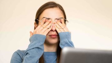 علامات تحذيرية تستدعي فحص عينيك