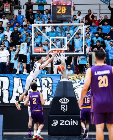  الإنجليزية يتجاوز الفيصلي في افتتاح الدوري التصنيفي لكرة السلة