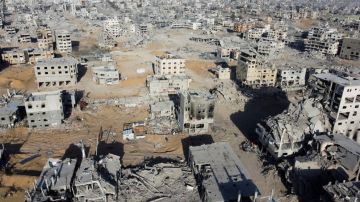 جيش الاحتلال يقول إنه نفذ ضربة محددة الهدف في وسط غزة جيش الاحتلال يقول إنه نفذ ضربة محددة الهدف في وسط غزة