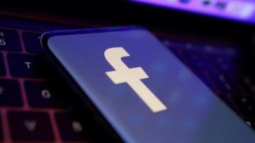 فيسبوك يحدث خوارزمياته ويمنح المستخدمين التحكم في مقاطع الريلز فيسبوك يحدث خوارزمياته ويمنح المستخدمين التحكم في مقاطع الريلز