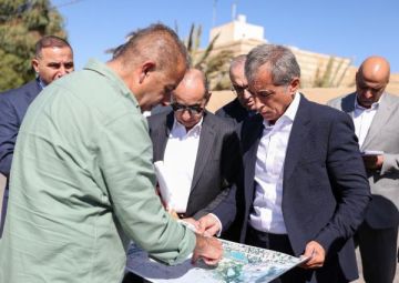 حسان : الاسراع في تنفيذ تطوير منطقة الأزرق