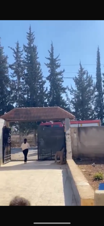 سقوط 4 أشخاص داخل بئر في إربد والدفاع المدني يتعامل.فيديو سقوط 4 أشخاص داخل بئر في إربد والدفاع المدني يتعامل.فيديو