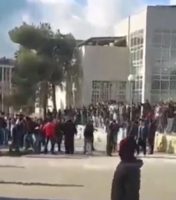 للمرة الثانية.. رفض تكفيل 51 موقوفا في قضية مشاجرة الجامعة الأردنية