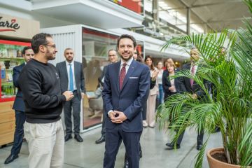 ولي العهد يبحث في باريس التعاون مع ستيشن إف لتعزيز ريادة الأعمال والابتكار