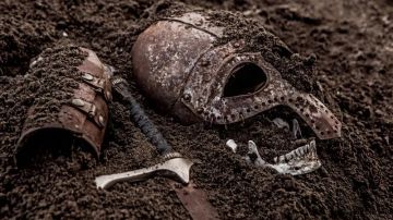 عصابة تركية تحتال بملايين الليرات.. والطريقة دفن آثار مزيفة