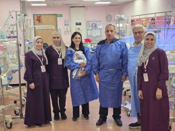 نجاح عملية نوعية لطفل يعاني من تشوه خلقي نادر بمستشفيات البشير