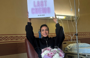 إعلامية لبنانية تعلن إصابتها بالسرطان خلال بث مباشر.. وتودع المشاهدين بطريقة مؤثرة (فيديو) إعلامية لبنانية تعلن إصابتها بالسرطان خلال بث مباشر.. وتودع المشاهدين بطريقة مؤثرة (فيديو)