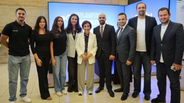 زين تواصل دعم أطفال مبرة أم الحسين عبر بازار الخير زين تواصل دعم أطفال مبرة أم الحسين عبر بازار الخير