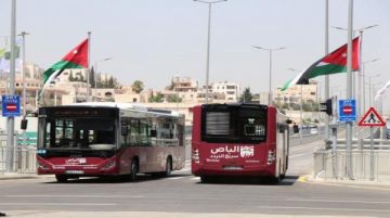 انطلاق تشغيل 15 حافلة كهربائية جديدة ضمن منظومة النقل العام انطلاق تشغيل 15 حافلة كهربائية جديدة ضمن منظومة النقل العام