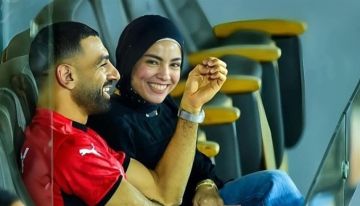 زوجة محمد صلاح تثير تفاعلا واسعا بحقيبة يد قيمتها 90 ألف دولار زوجة محمد صلاح تثير تفاعلا واسعا بحقيبة يد قيمتها 90 ألف دولار