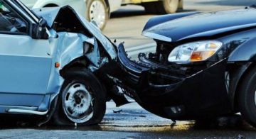 4 إصابات بتصادم مركبتين على طريق إربد - عمان