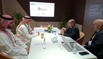وزير الاستثمار يبحث فرص التكنولوجيا المالية بالأردن خلال لقائه شركات دولية في الرياض