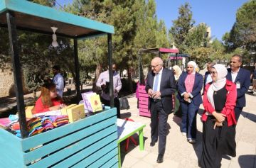 أمانة عمان تطلق مساحات شبابية لدعم الرياديين في حديقة الشهداء بعبدون أمانة عمان تطلق مساحات شبابية لدعم الرياديين في حديقة الشهداء بعبدون