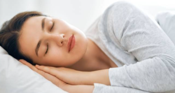 ما هو أفضل وقت للنوم المريح والعميق؟ الخلاصة من الخبراء